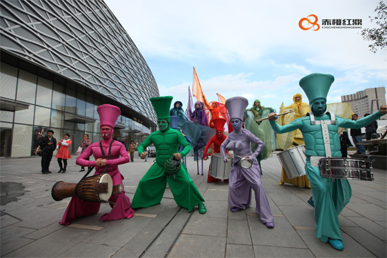 市府恒隆開業活動